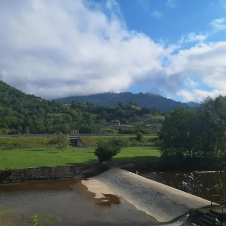 Rurales El Capricho De Carrio Pola de Laviana