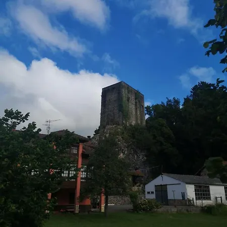 Rurales El Capricho De Carrio * Pola de Laviana