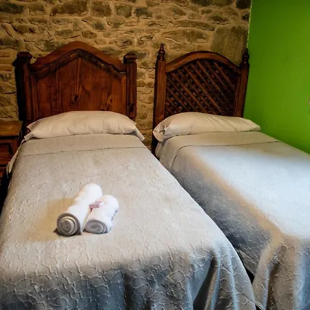 Rurales El Capricho De Carrio * Pola de Laviana