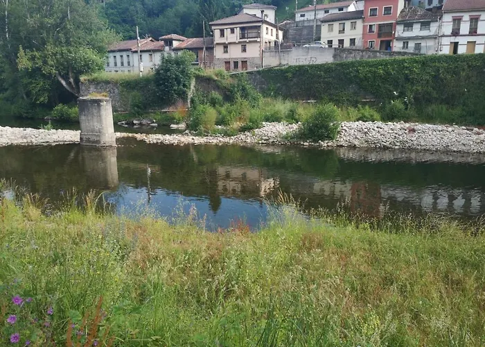 Rurales El Capricho De Carrio Lägenhet Pola de Laviana