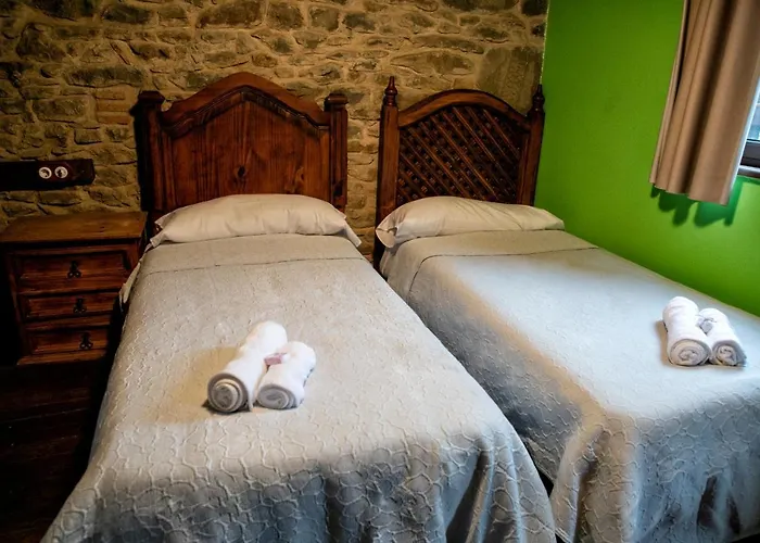 Rurales El Capricho De Carrio * Pola de Laviana